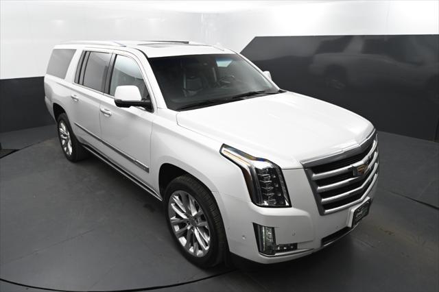 used 2019 Cadillac Escalade ESV car, priced at $29,895