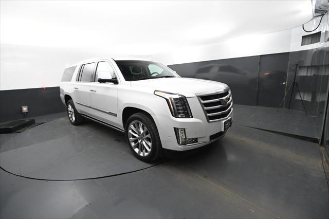 used 2019 Cadillac Escalade ESV car, priced at $29,895