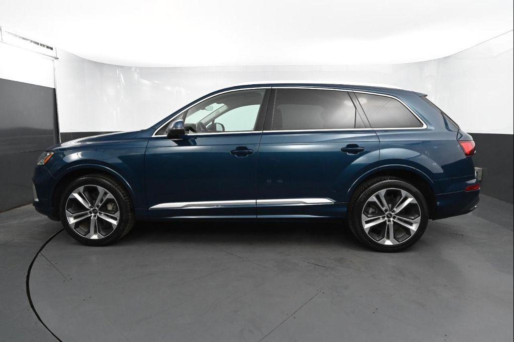 used 2021 Audi Q7 car, priced at $25,995