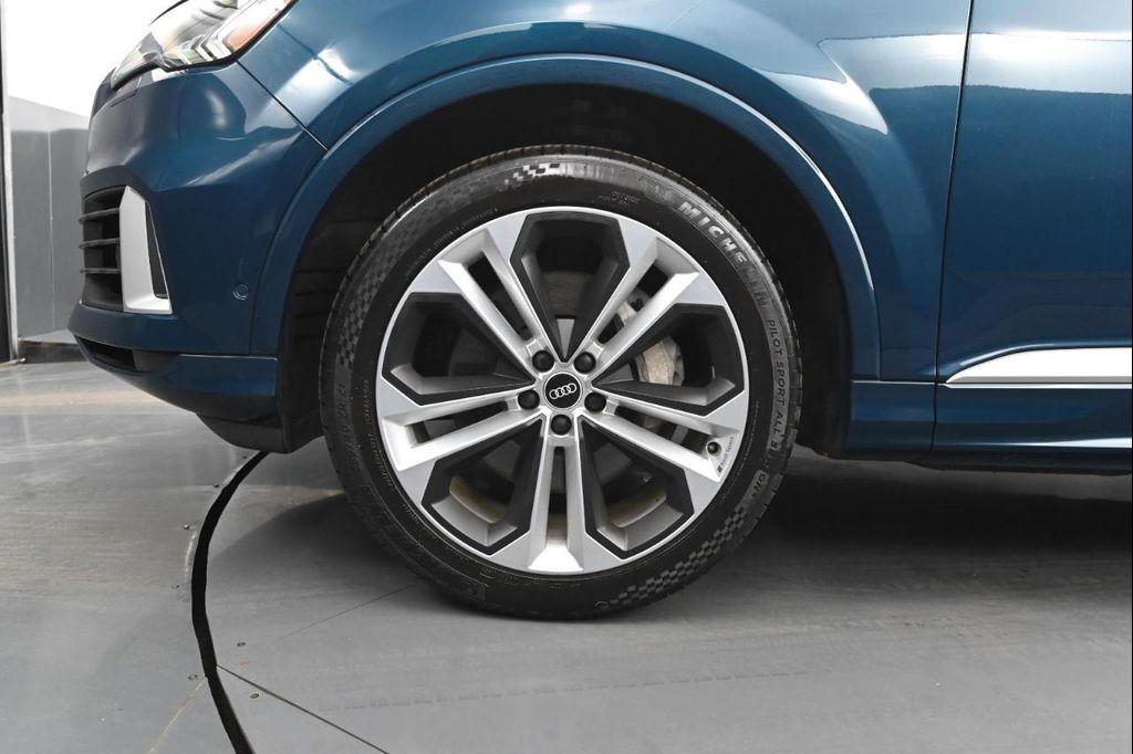 used 2021 Audi Q7 car, priced at $25,995