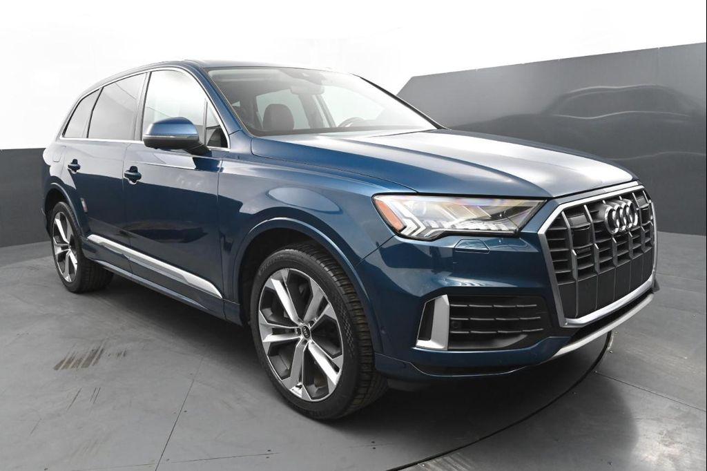 used 2021 Audi Q7 car, priced at $25,995