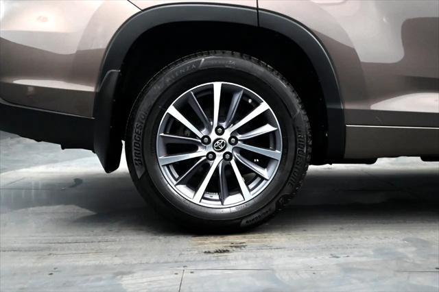 used 2017 Toyota Highlander car, priced at $20,995