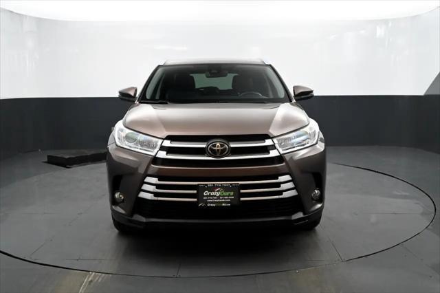 used 2017 Toyota Highlander car, priced at $20,995