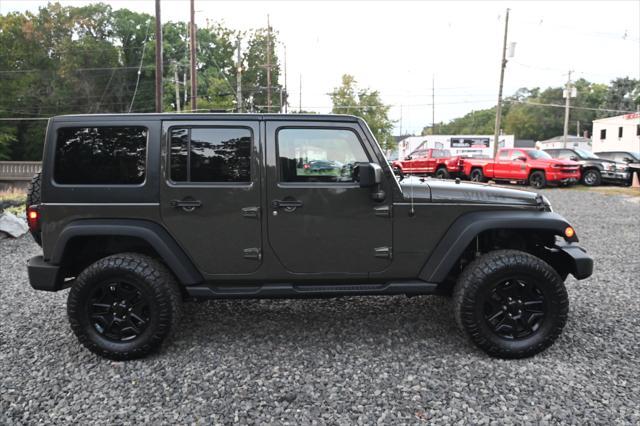 used 2015 Jeep Wrangler Unlimited car, priced at $17,995