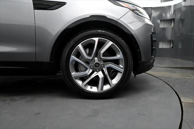 used 2020 Land Rover Discovery car, priced at $25,895