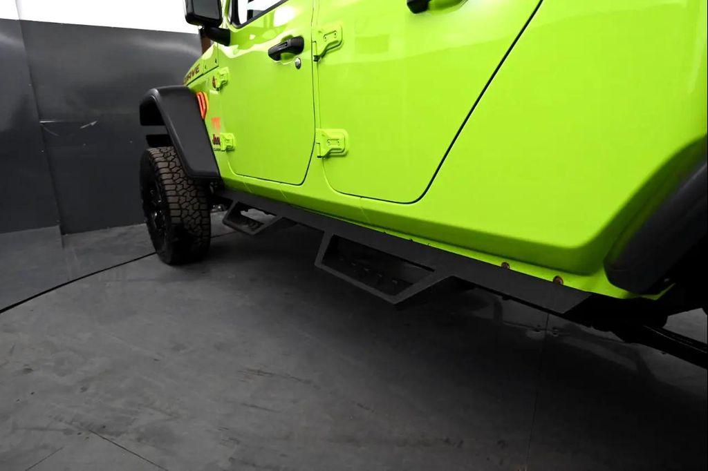 used 2021 Jeep Gladiator car, priced at $35,495