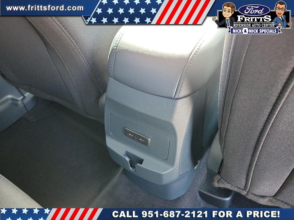 new 2025 Ford Maverick car, priced at $29,431