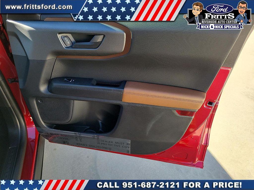 new 2025 Ford Bronco Sport car, priced at $38,032