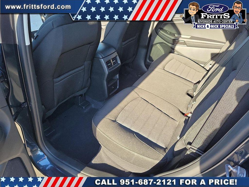 used 2024 Ford Edge car, priced at $29,999