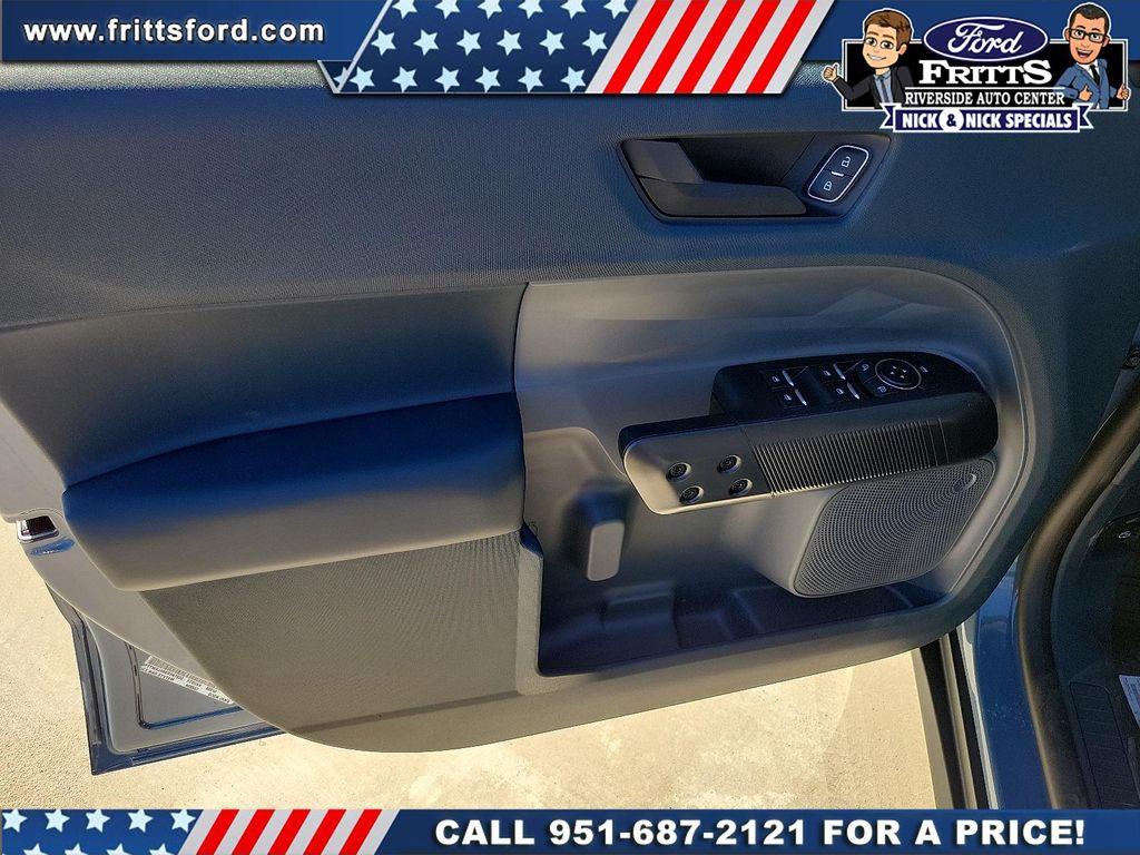 new 2025 Ford Maverick car, priced at $35,435