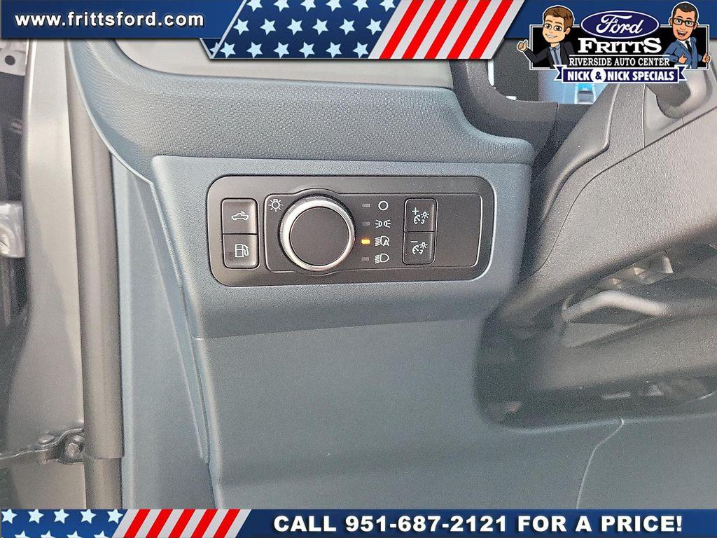 new 2025 Ford Maverick car, priced at $29,436