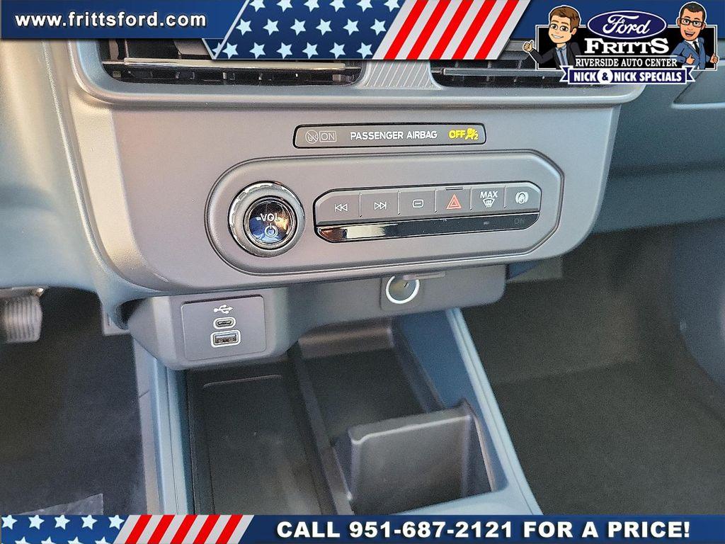 new 2025 Ford Maverick car, priced at $32,932