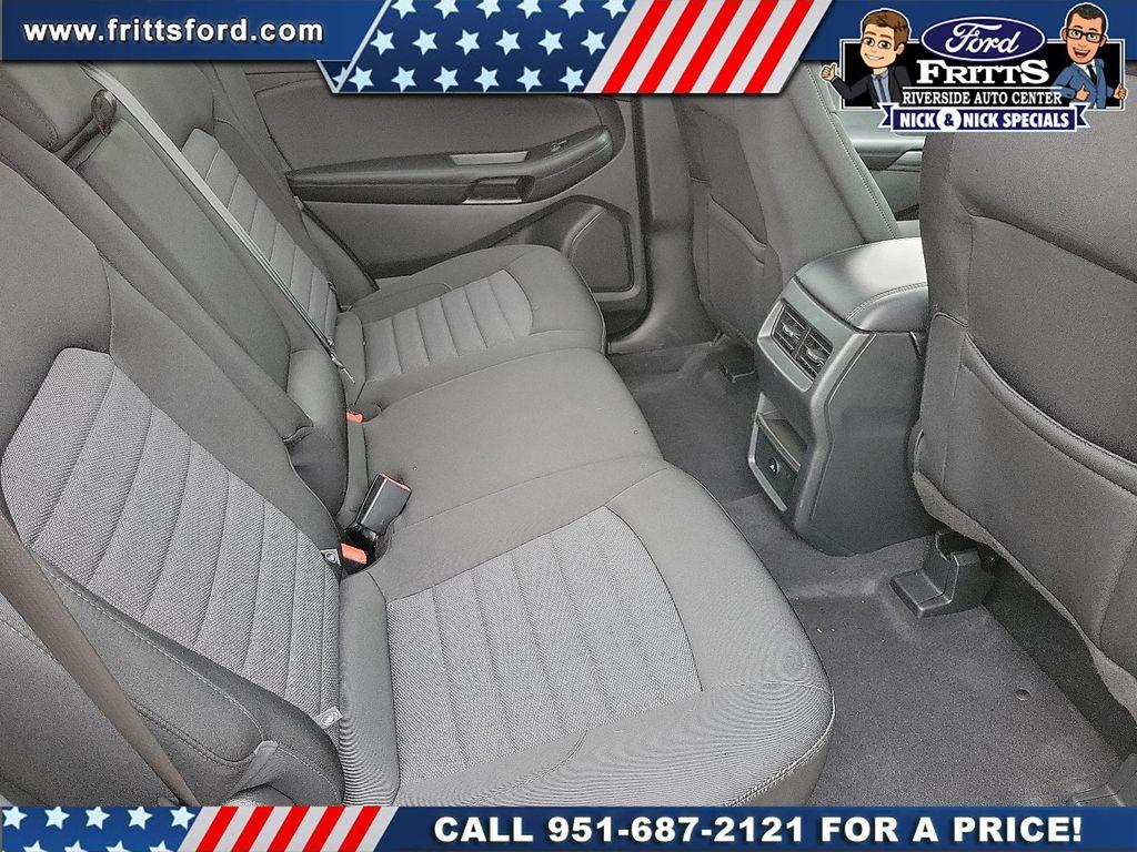 used 2024 Ford Edge car, priced at $29,999