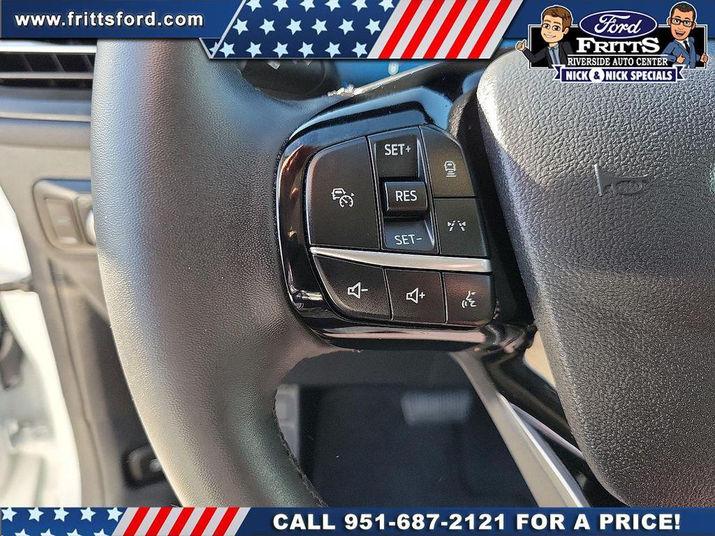 used 2024 Ford Escape car, priced at $25,994