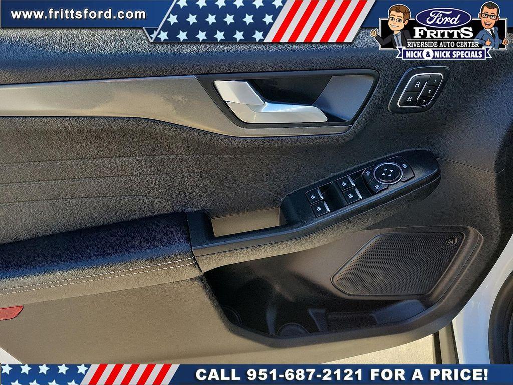 used 2024 Ford Escape car, priced at $25,994