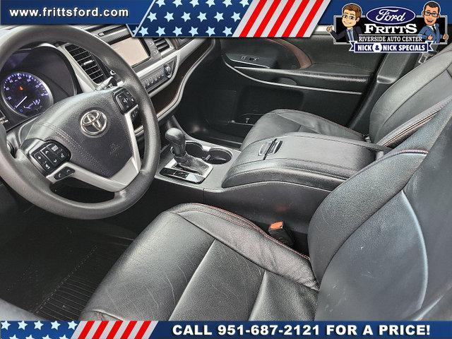 used 2019 Toyota Highlander car, priced at $23,439