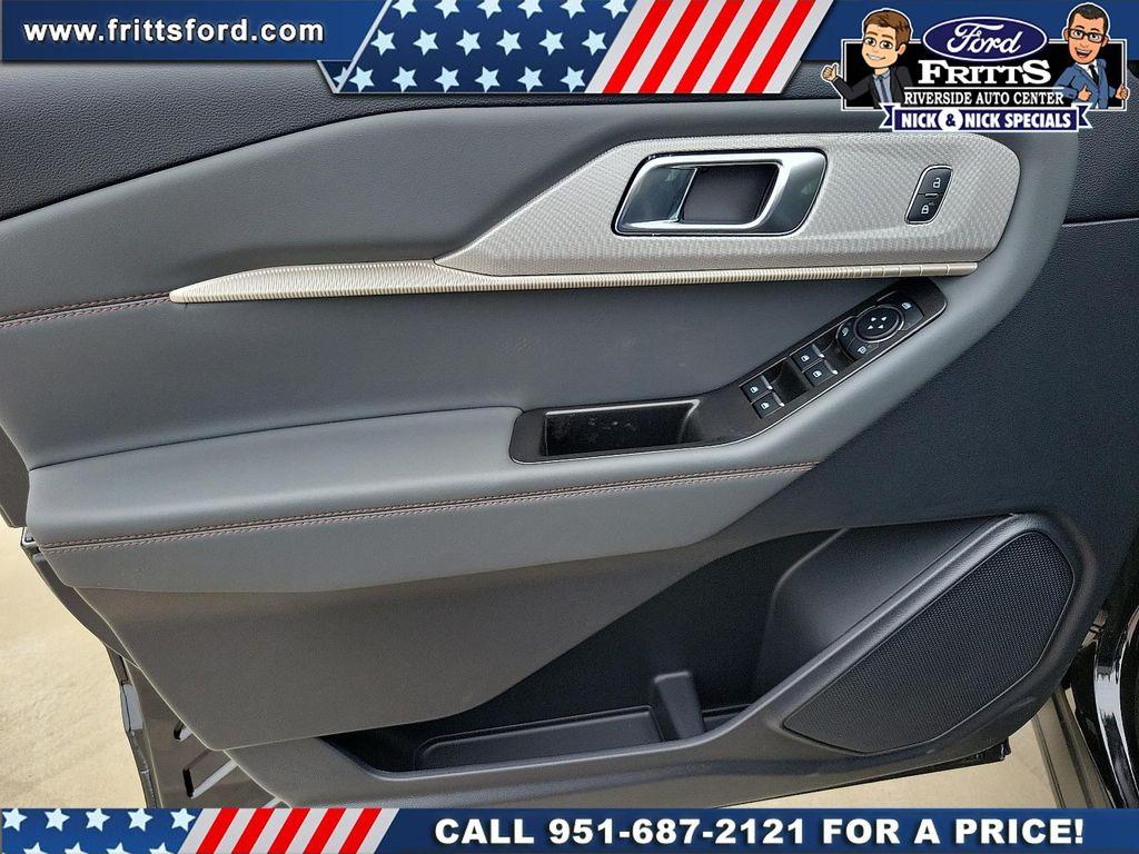 new 2025 Ford Explorer car, priced at $40,965