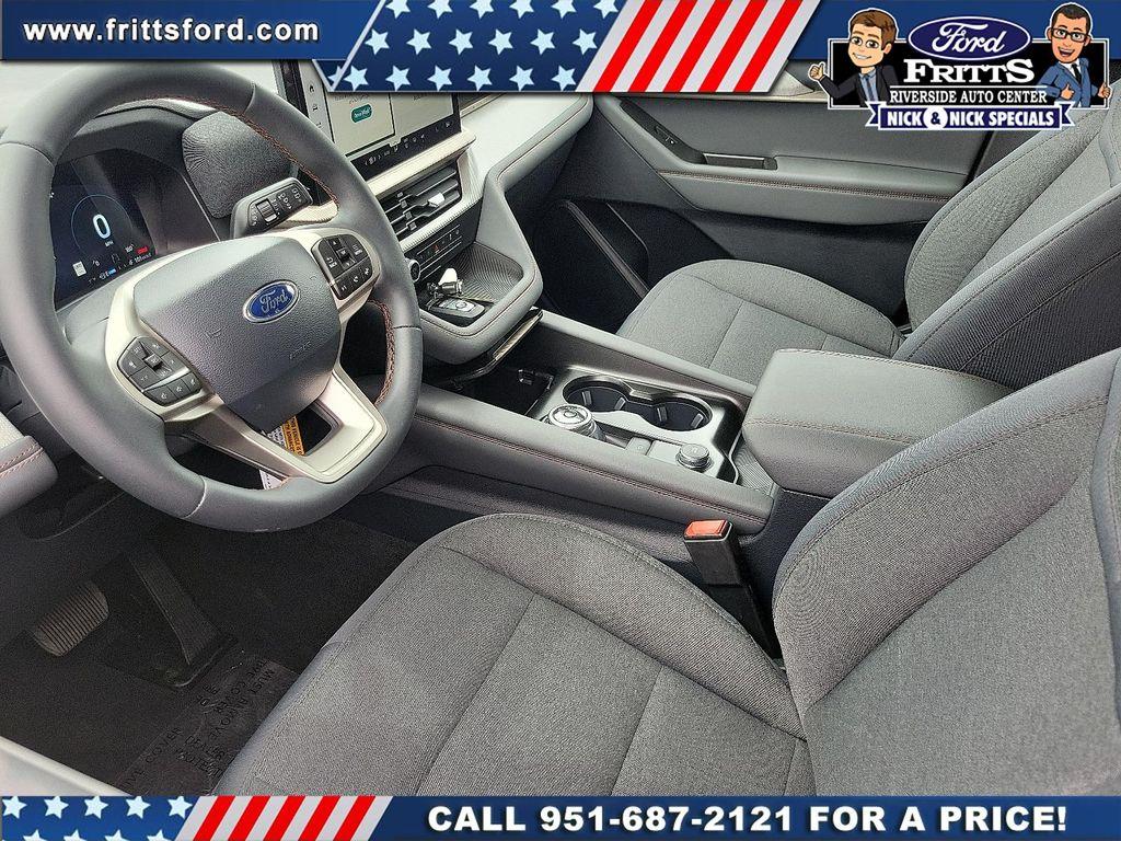 new 2025 Ford Explorer car, priced at $40,965