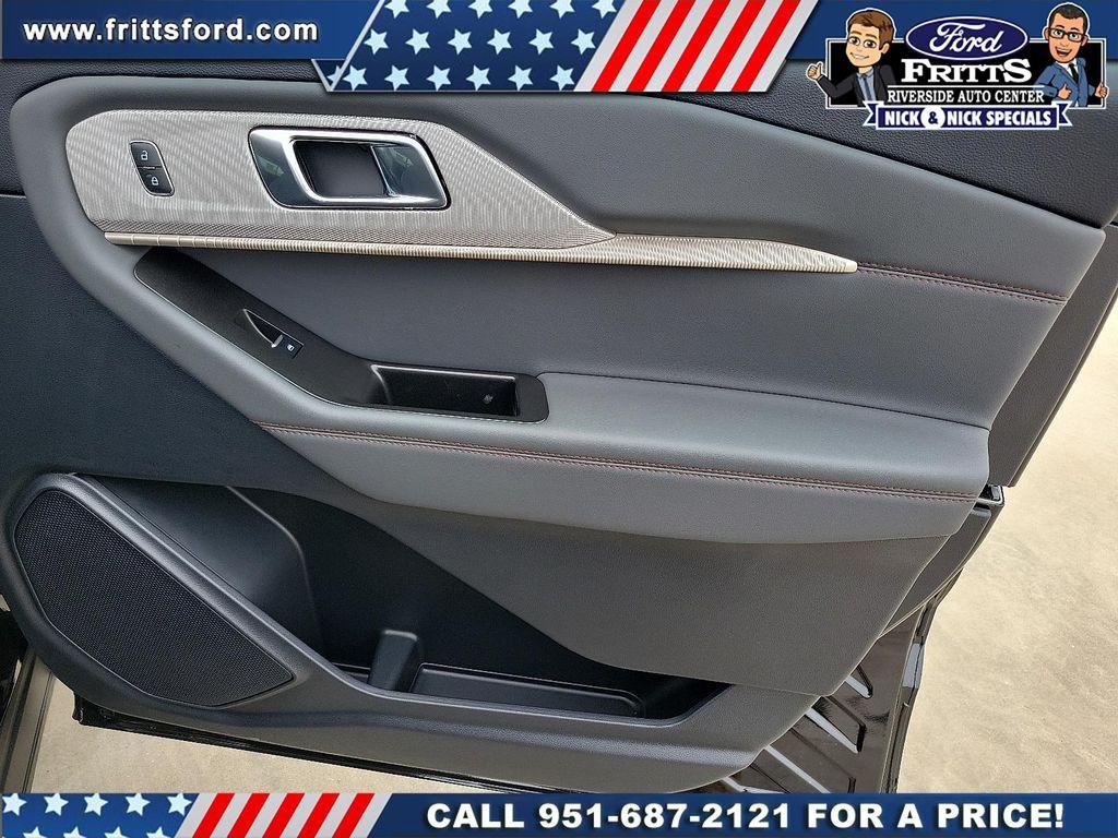 new 2025 Ford Explorer car, priced at $40,965