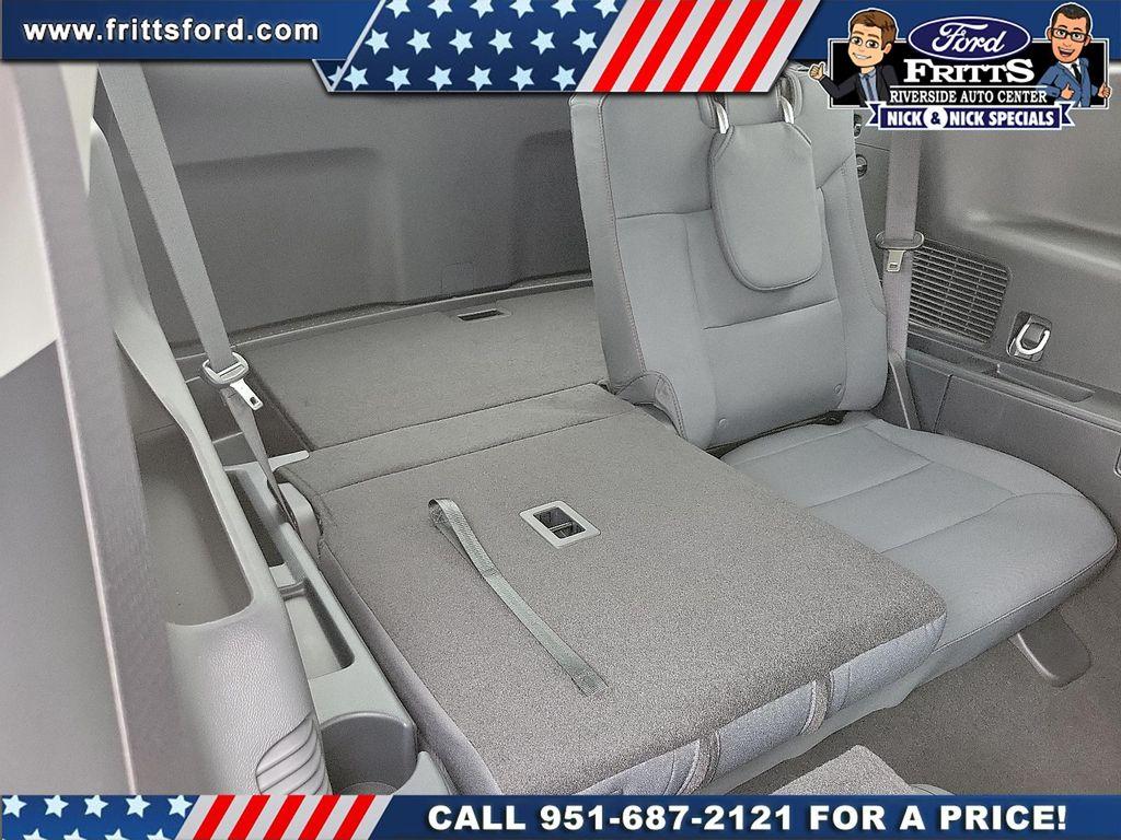 new 2025 Ford Explorer car, priced at $40,965