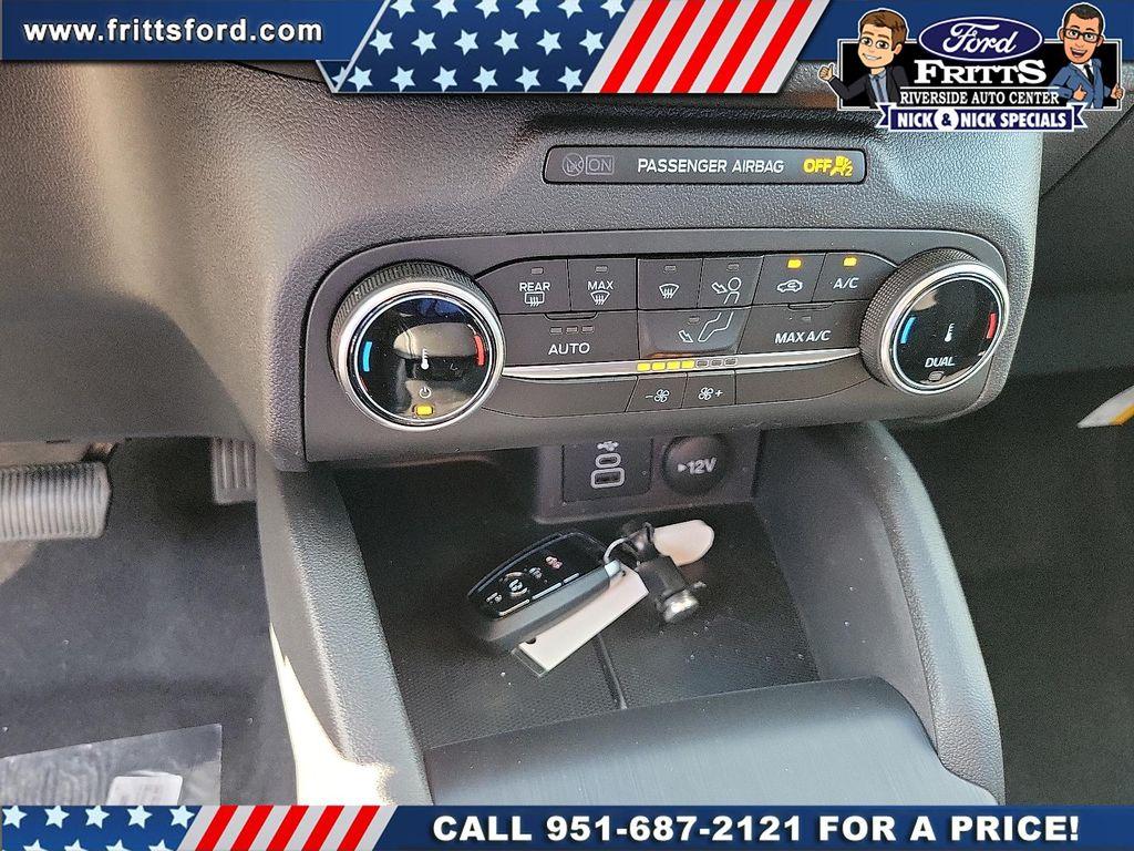 new 2025 Ford Escape car, priced at $30,644