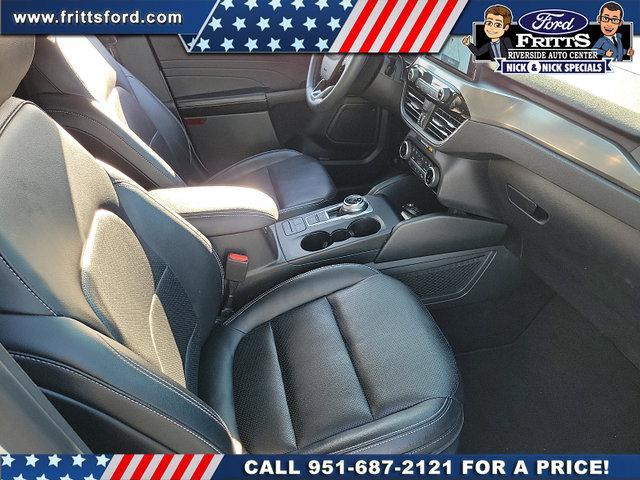 used 2022 Ford Escape car, priced at $25,915