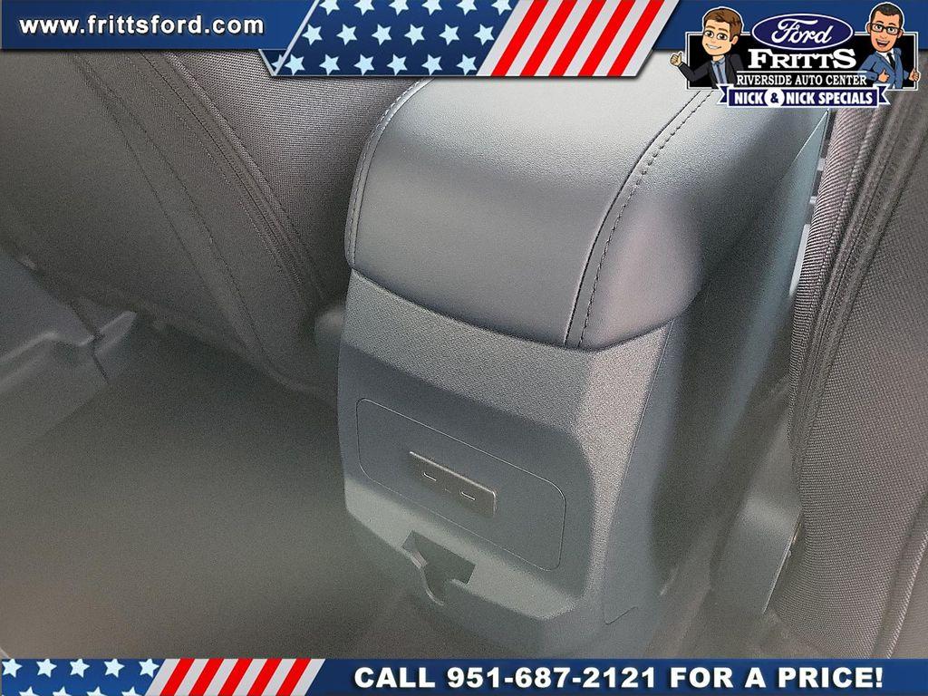 new 2025 Ford Maverick car, priced at $29,436