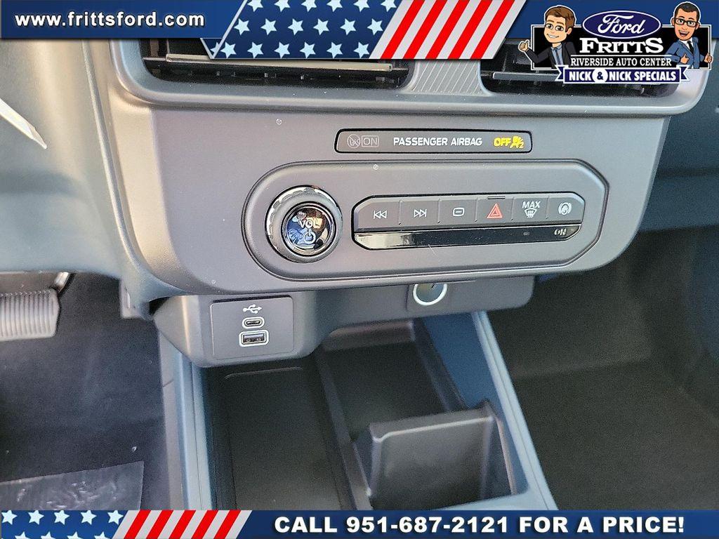 new 2025 Ford Maverick car, priced at $32,332