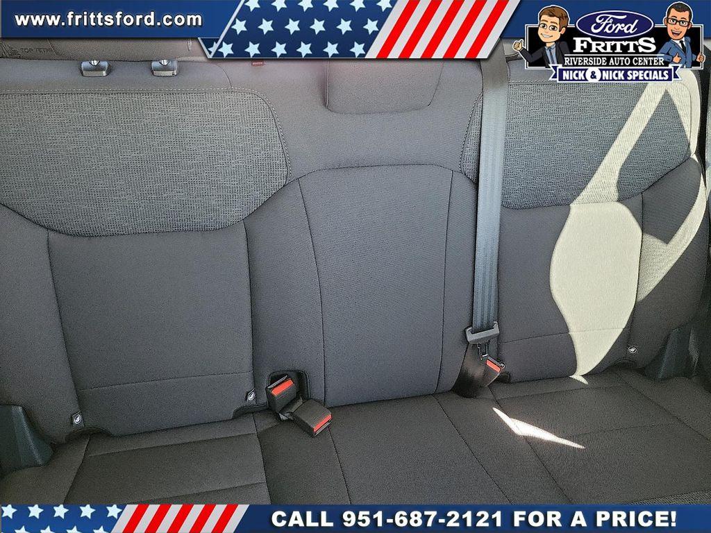 new 2025 Ford Maverick car, priced at $32,332