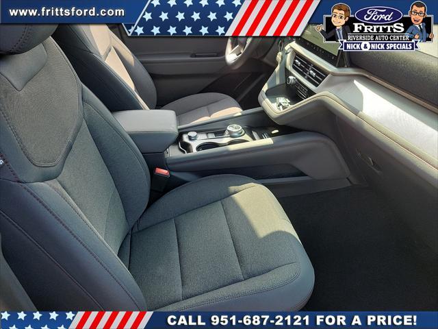new 2025 Ford Explorer car, priced at $40,986