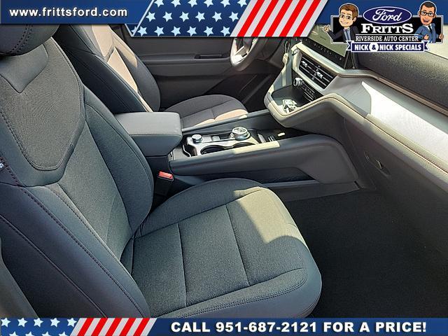 new 2025 Ford Explorer car, priced at $38,904