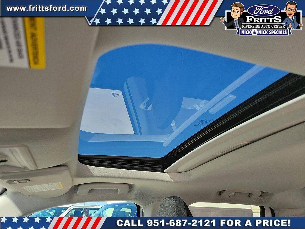 new 2025 Ford Maverick car, priced at $35,900