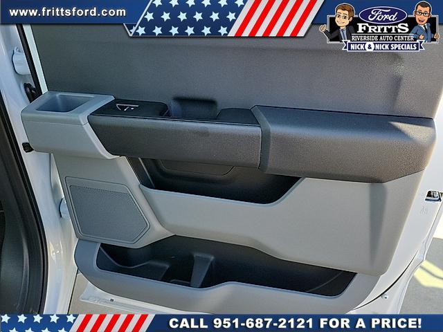 new 2025 Ford F-250 car