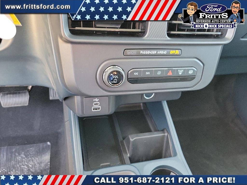 new 2025 Ford Maverick car, priced at $29,436