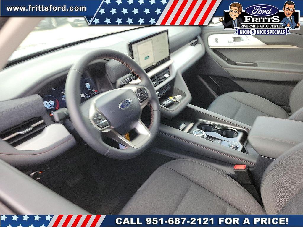 new 2025 Ford Explorer car, priced at $40,965
