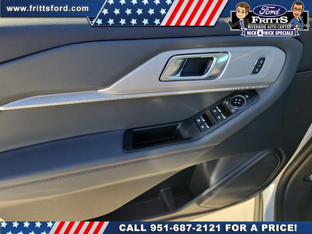 new 2025 Ford Explorer car, priced at $42,087