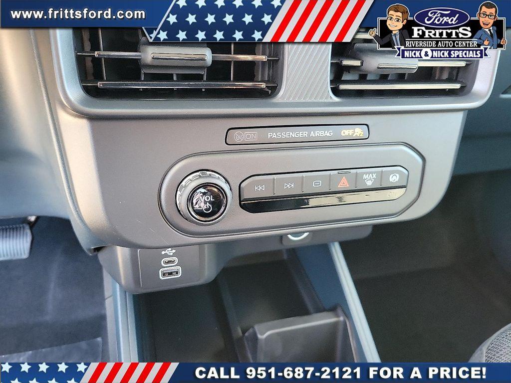 new 2025 Ford Maverick car, priced at $29,431