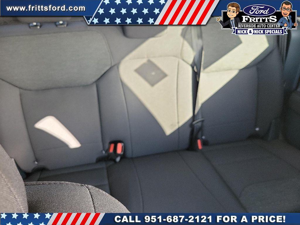 new 2025 Ford Maverick car, priced at $29,431