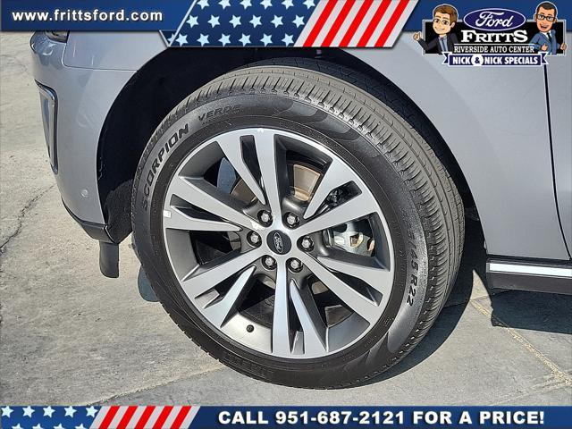 used 2021 Ford Expedition car, priced at $48,995