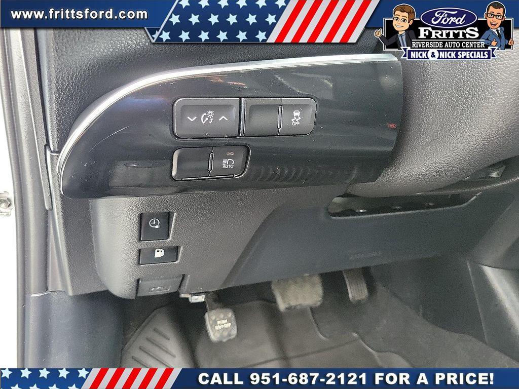 used 2022 Toyota Prius Prime car, priced at $28,406