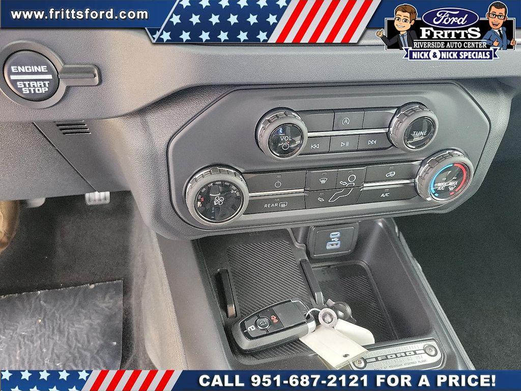 new 2025 Ford Bronco car, priced at $44,326