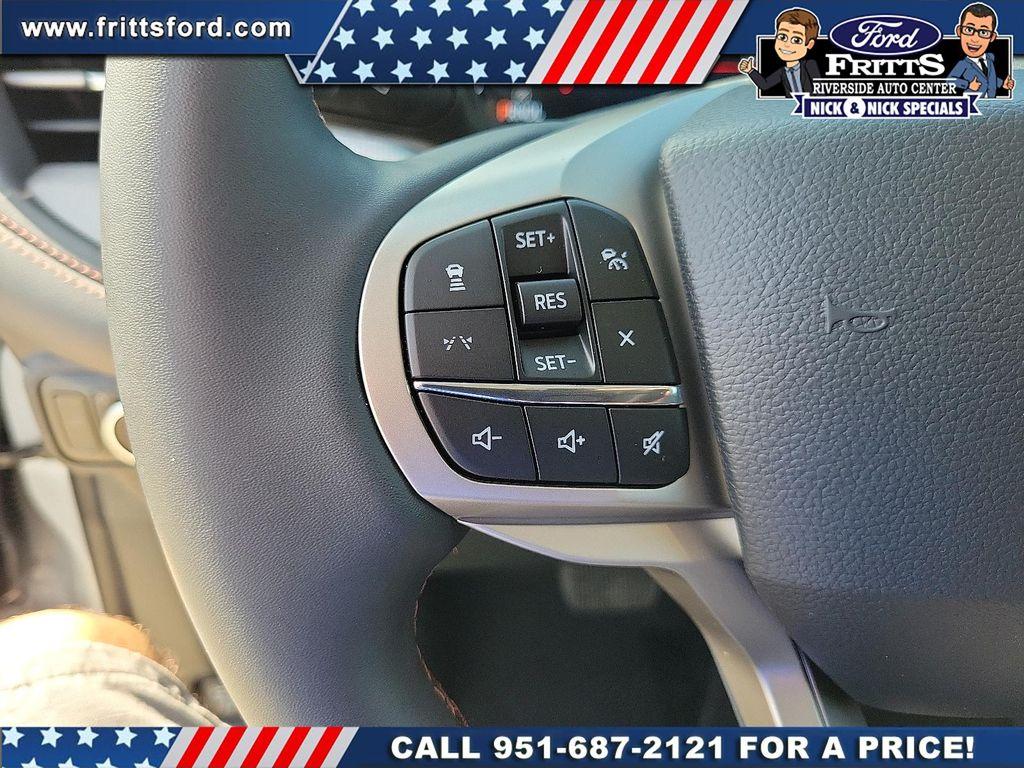 new 2025 Ford Explorer car, priced at $40,965