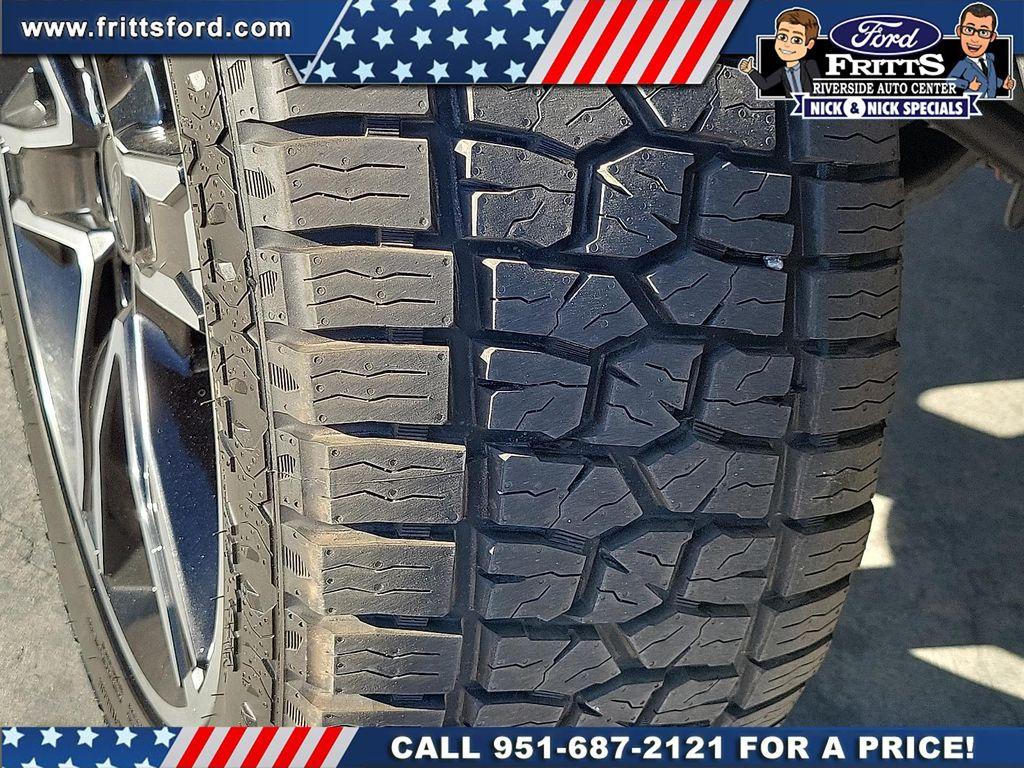 used 2020 Ford Expedition car, priced at $35,979