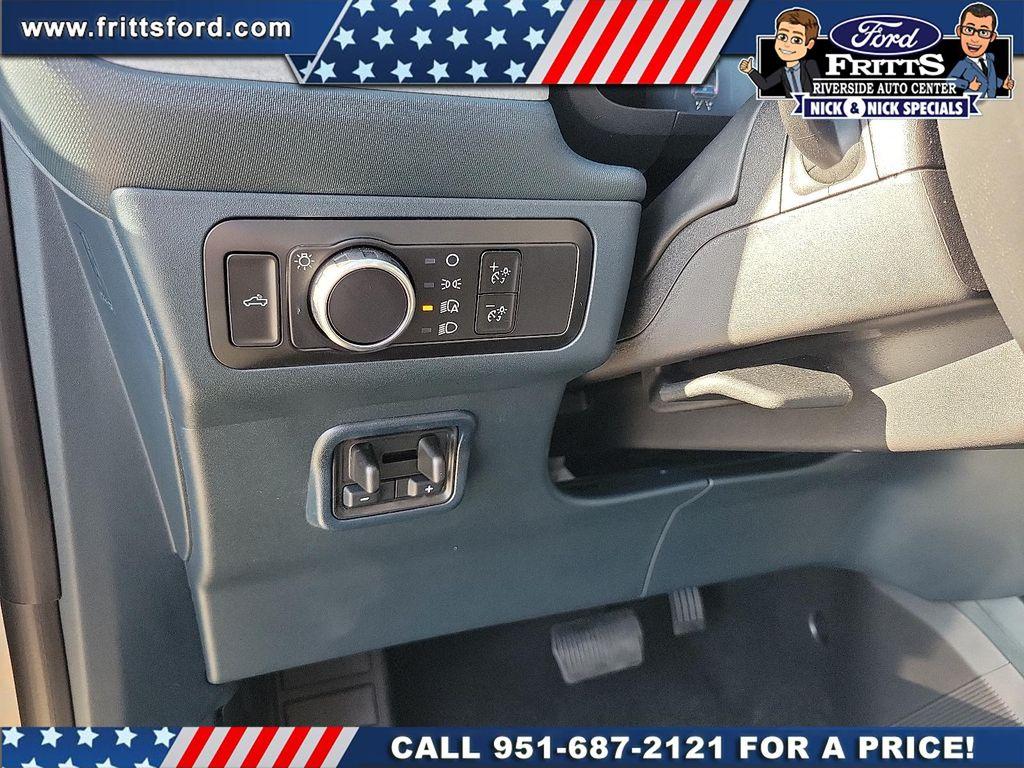 new 2025 Ford Maverick car, priced at $33,905