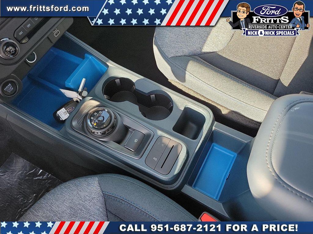 new 2025 Ford Maverick car, priced at $33,905