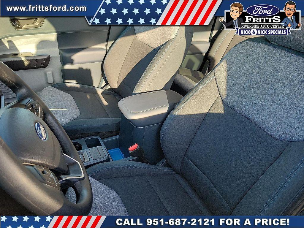 new 2025 Ford Maverick car, priced at $33,905