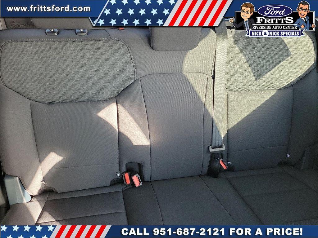 new 2025 Ford Maverick car, priced at $29,431