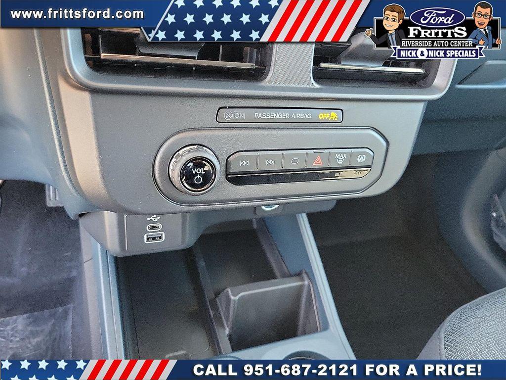 new 2025 Ford Maverick car, priced at $29,431