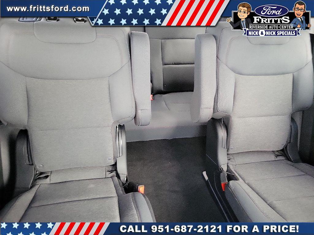 new 2025 Ford Explorer car, priced at $40,965