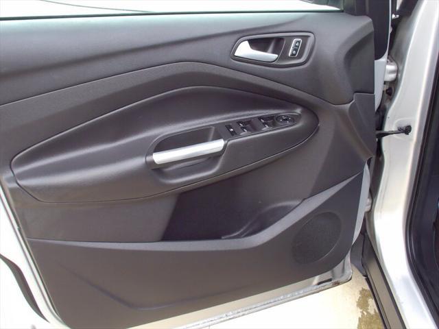used 2013 Ford Escape car, priced at $9,495